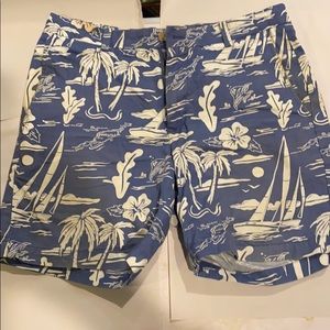 Vineyard vine dress shorts